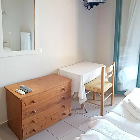 Gorgones, Sea-front, Great View 卡德哈米利