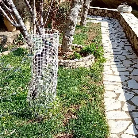 Gorgones, Sea-front, Great View Aparthotel 3*