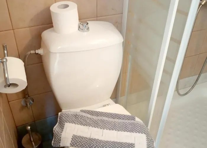 Gorgones, Sea-front, Great View Apart Otel Kardamyli