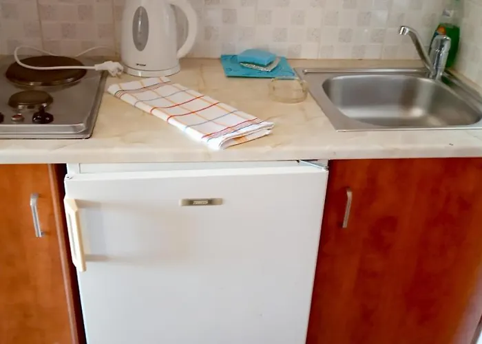 Gorgones, Sea-front, Great View Apart Otel