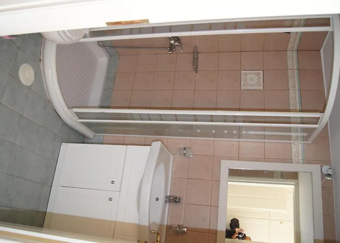 Gorgones, Sea-front, Great View