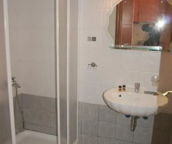 Apart Otel Gorgones, Sea-front, Great View