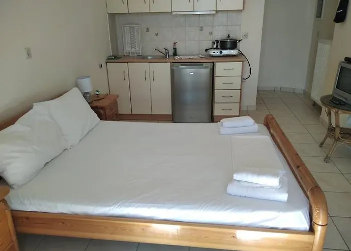 Apart Otel Gorgones, Sea-front, Great View Kardamyli