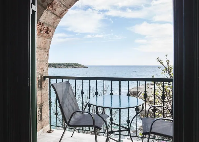 Gorgones, Sea-front, Great View 3* Кардамили